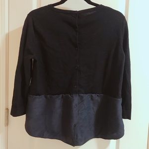 Used 100% wool navy blue sweater from COS